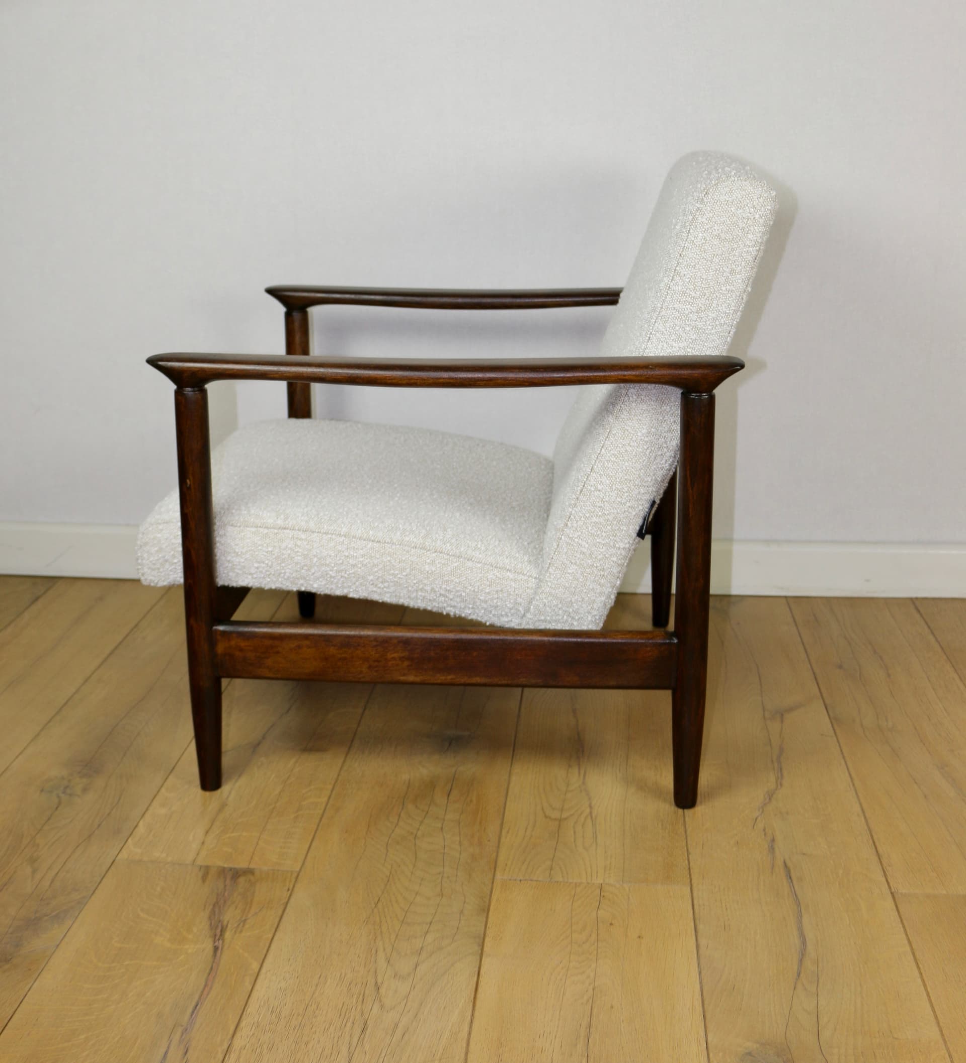Armchair GFM-142, ivory bouclé, dark wood, by E. Homa, Poland, 1970s. - 147116