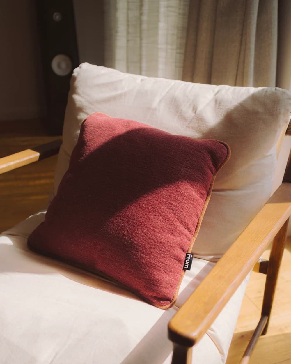 Poduszka Miu, czerwona, 35x35 cm, Feum - 147495