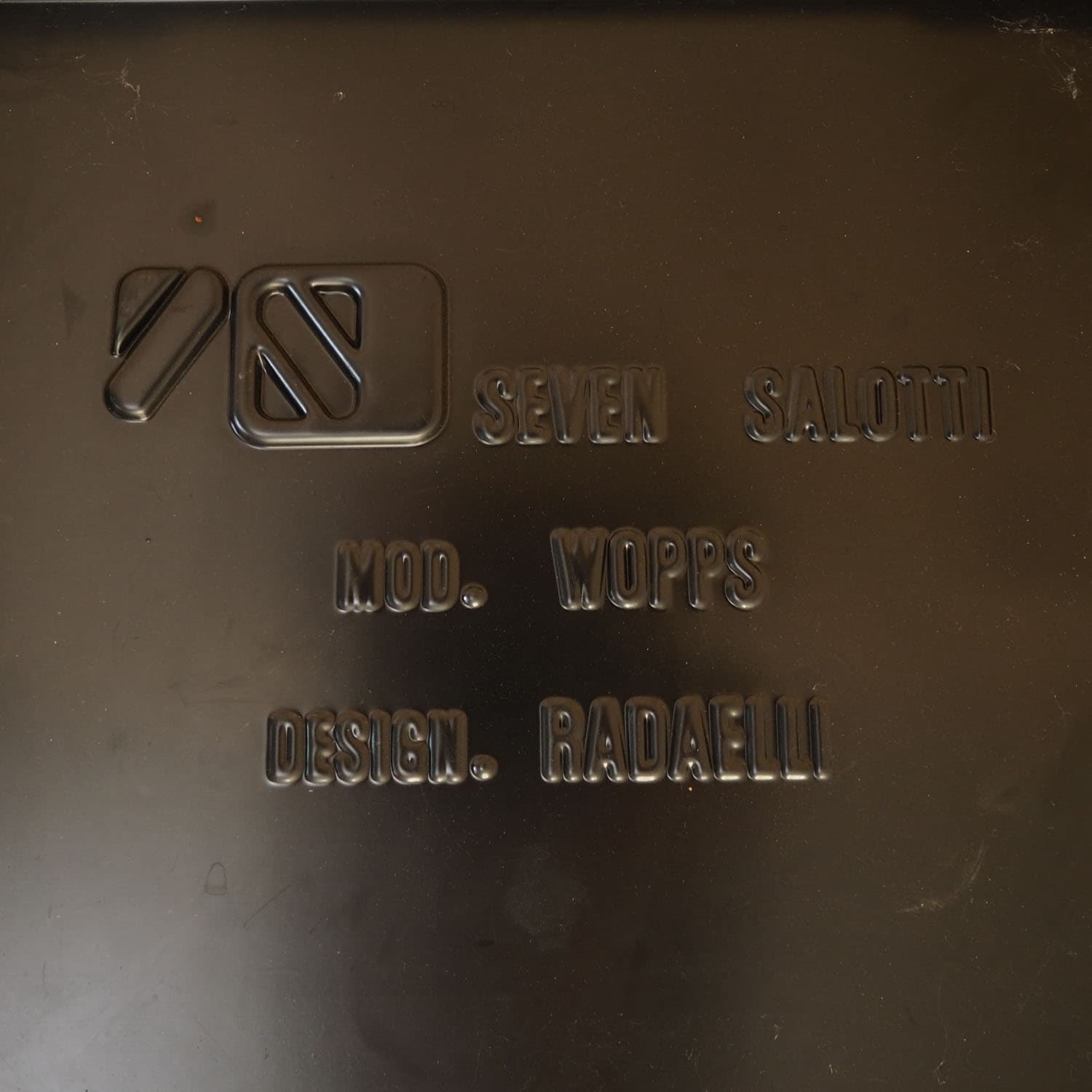 Fotel Space Age, granatowy, proj. E. Radaelli, Seven Salotti, Włochy, lata 60. - 147492