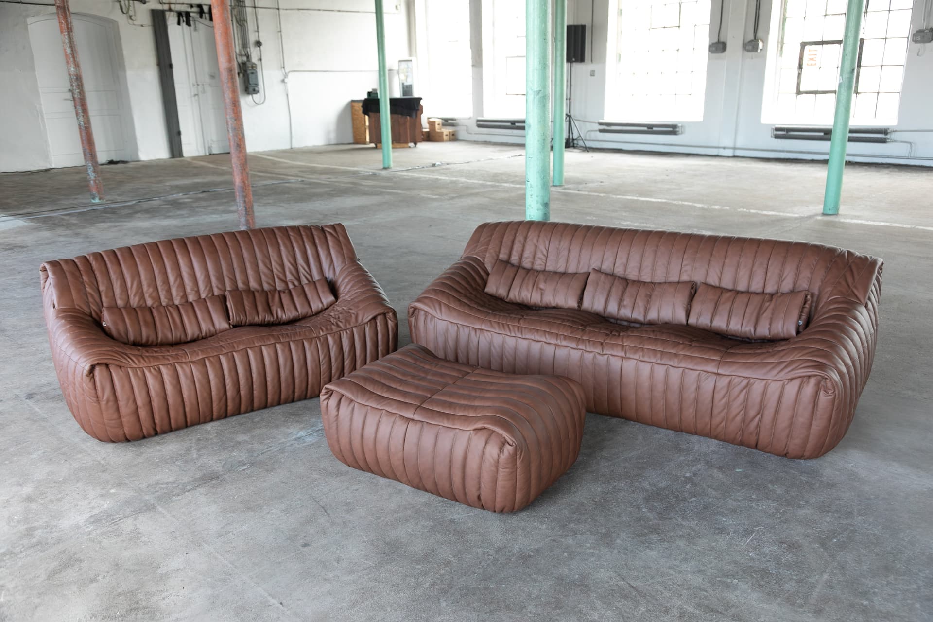 Dwuosobowa sofa Sandra, jasnobrązowa, proj. A. Hiéronimus, Ligne Roset, lata 70. - 157743