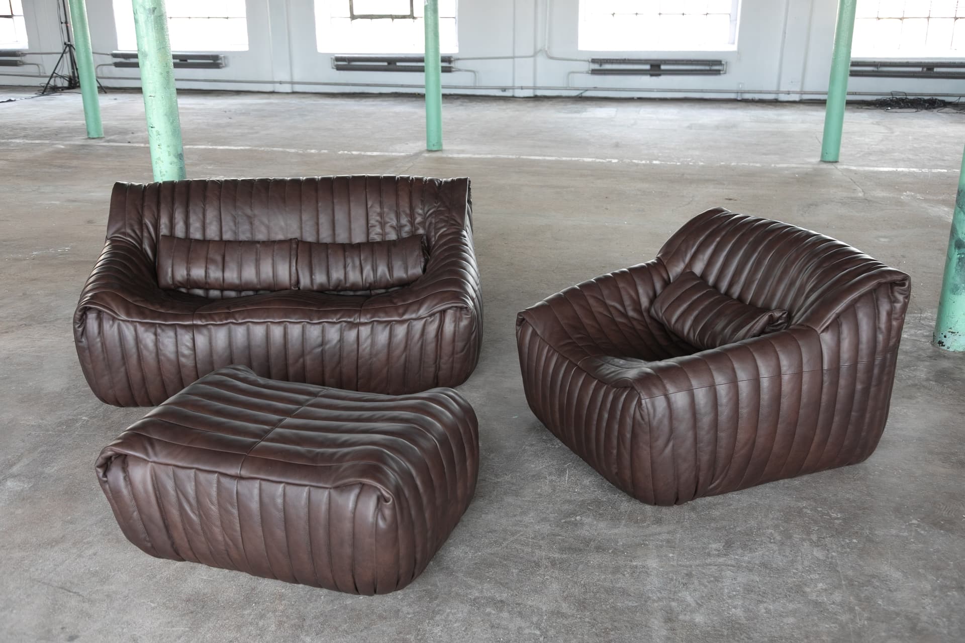 Podnóżek Sandra, brązowy, proj. A. Hiéronimus, Ligne Roset, lata 70. - 157795