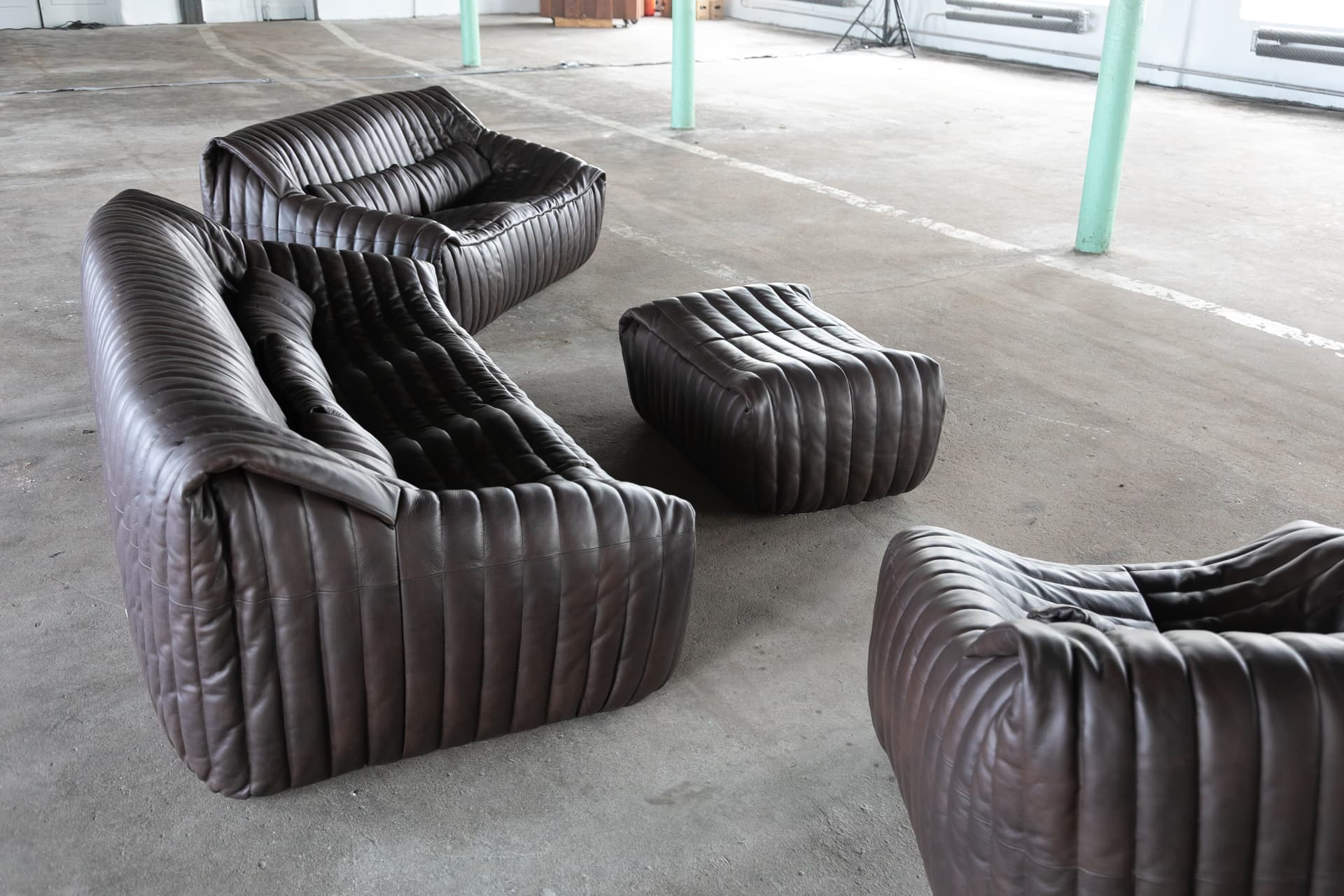 Podnóżek Sandra, brązowy, proj. A. Hiéronimus, Ligne Roset, lata 70. - 157794