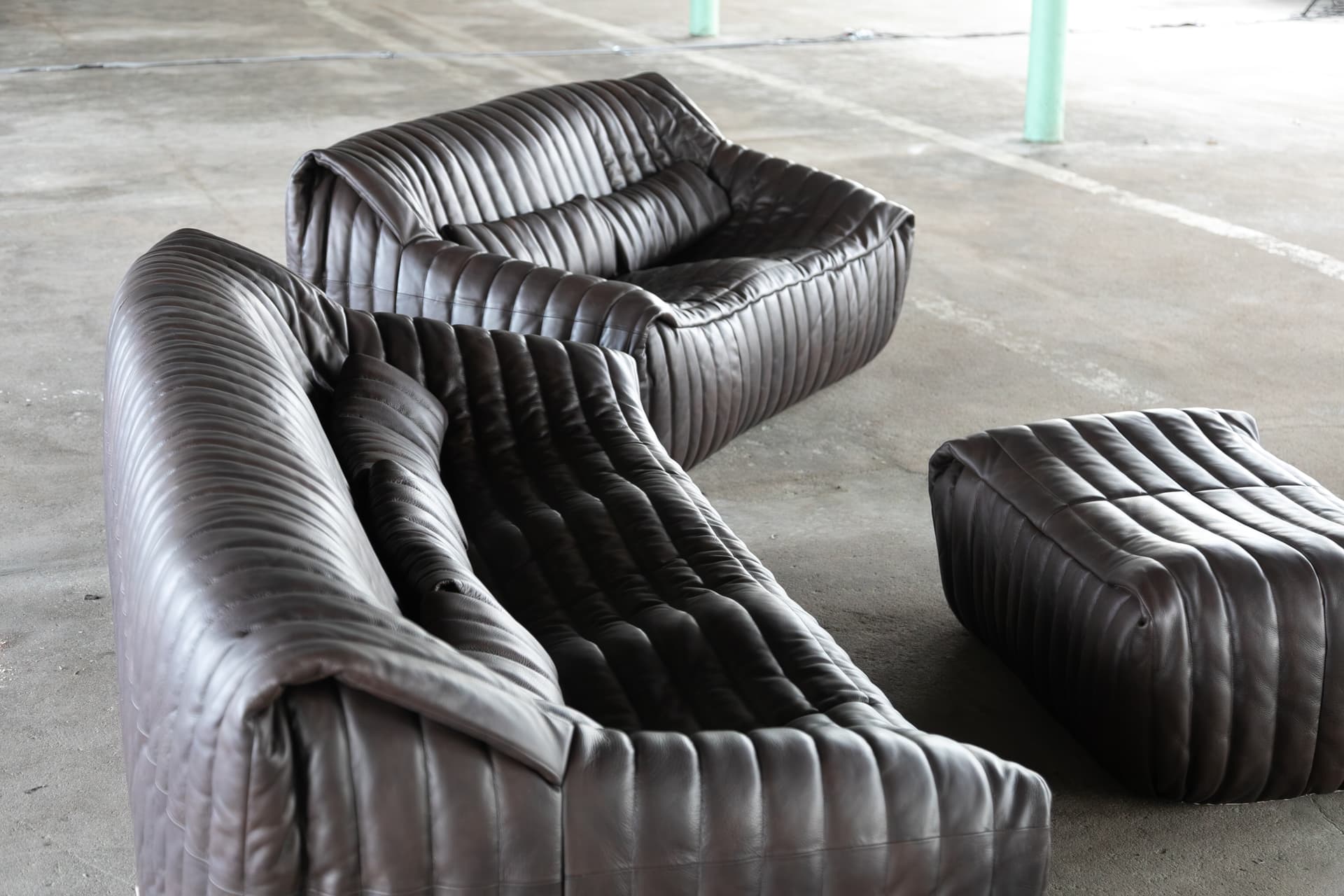 Podnóżek Sandra, brązowy, proj. A. Hiéronimus, Ligne Roset, lata 70. - 157789