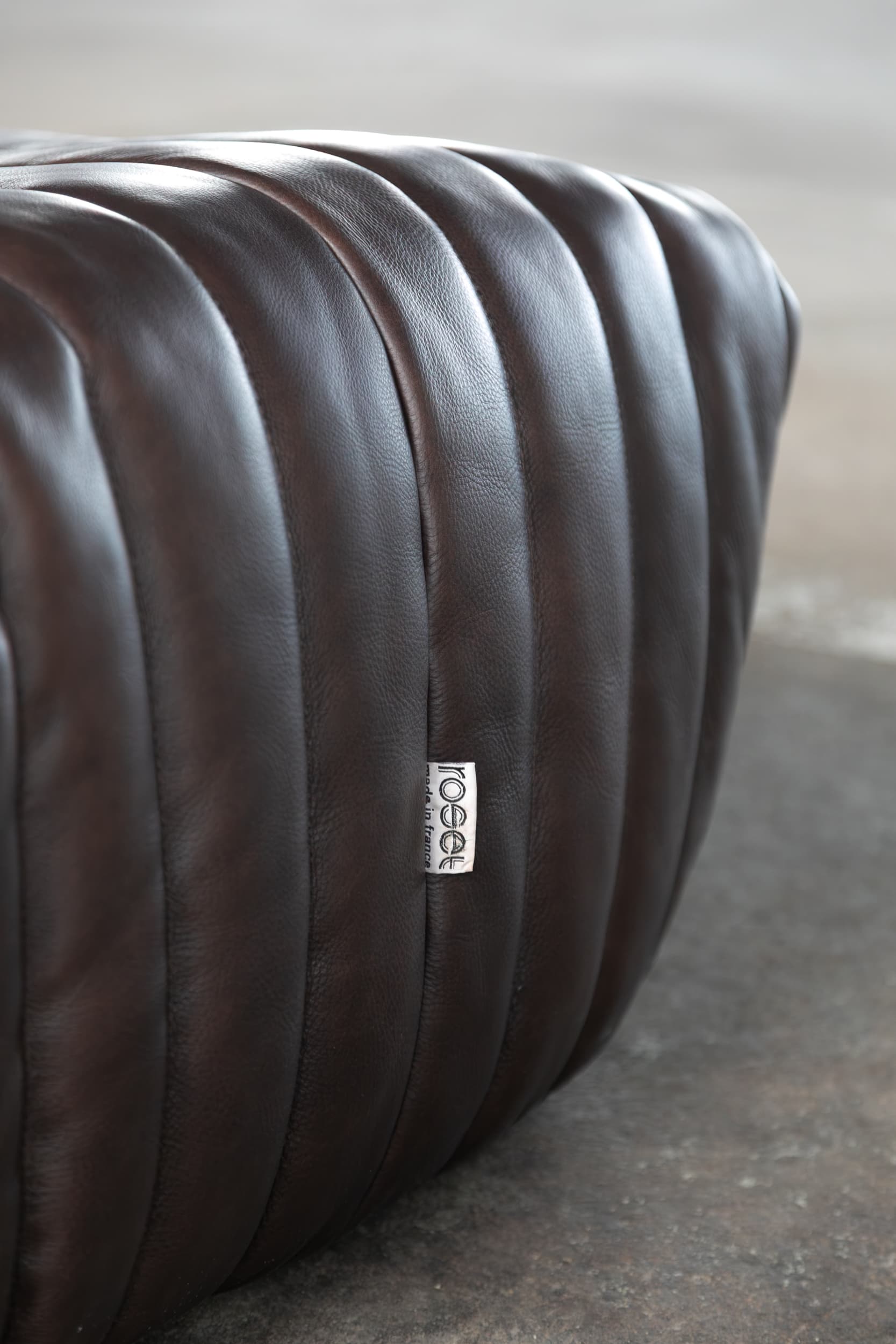 Sofa z podnóżkiem Sandra, brązowa, proj. A. Hiéronimus, Ligne Roset, lata 70. - 157842