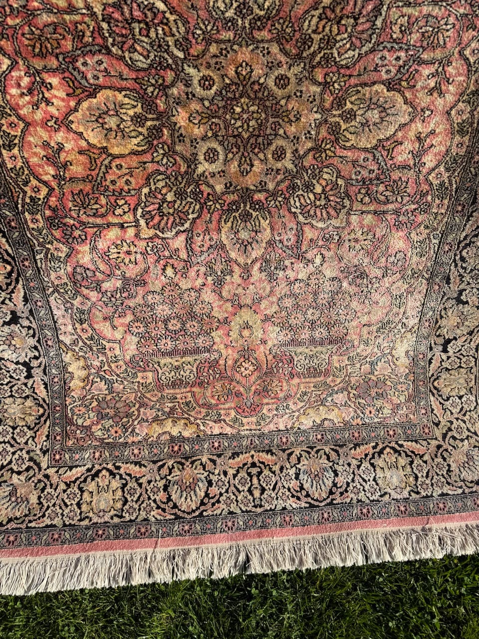 Rug Ghoum, 200x125 cm, multicolor silk, India, 1990s. - 157884