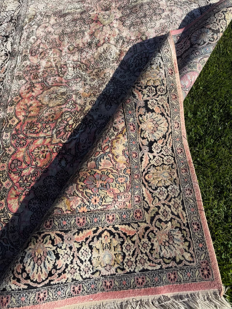 Rug Ghoum, 200x125 cm, multicolor silk, India, 1990s. - 157881