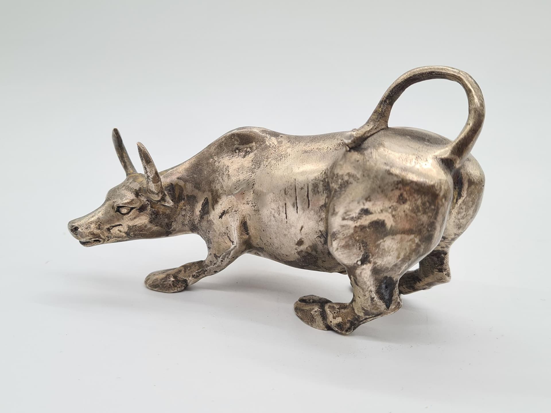 Figurka Charging Bull, srebro, brąz, proj. A. Di Modica, lata 80. - 157921