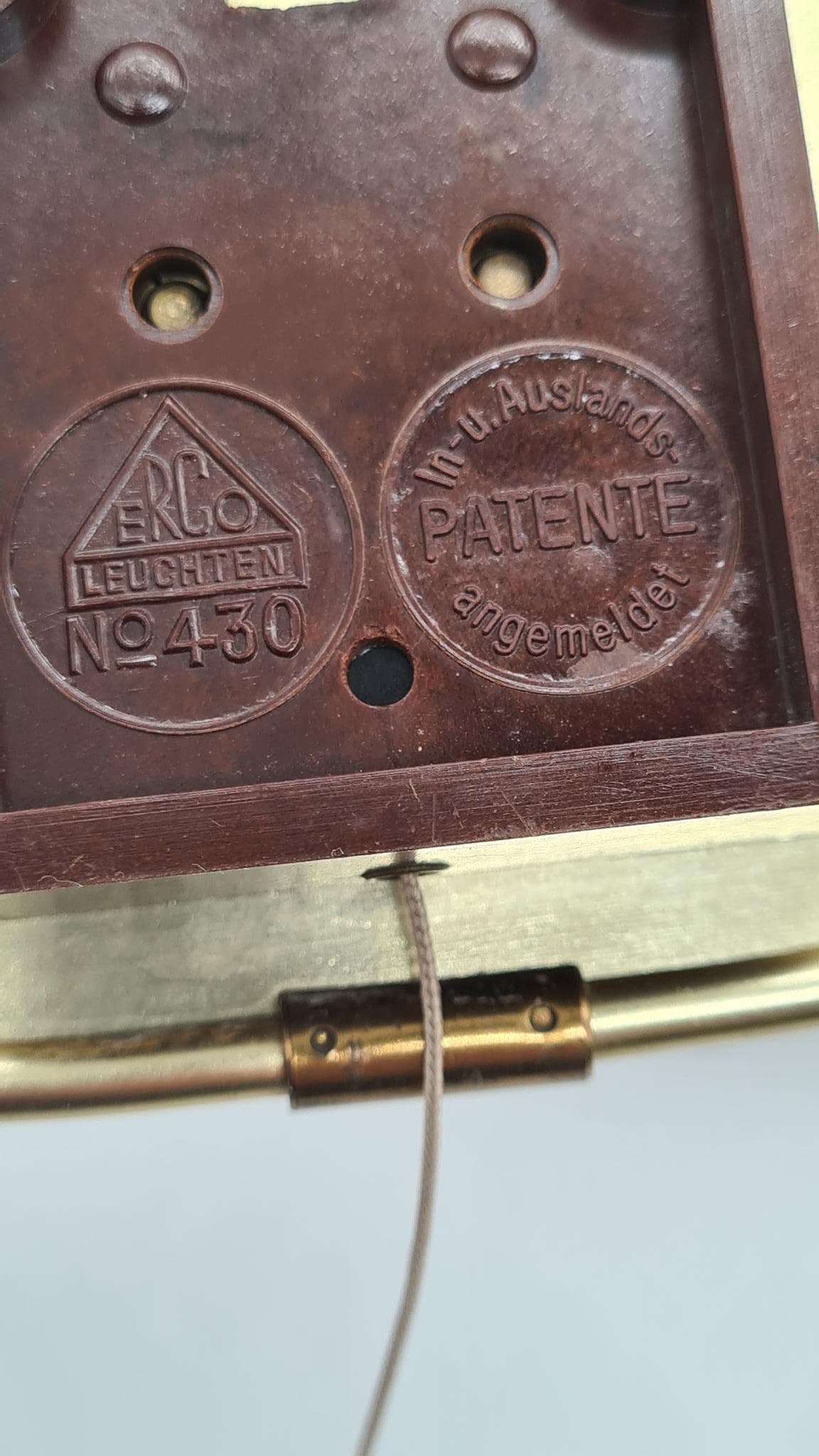 Para kinkietów Nr 430, złoty, metal plastik, Erco Leuchten, Niemcy, lata 60. - 157933