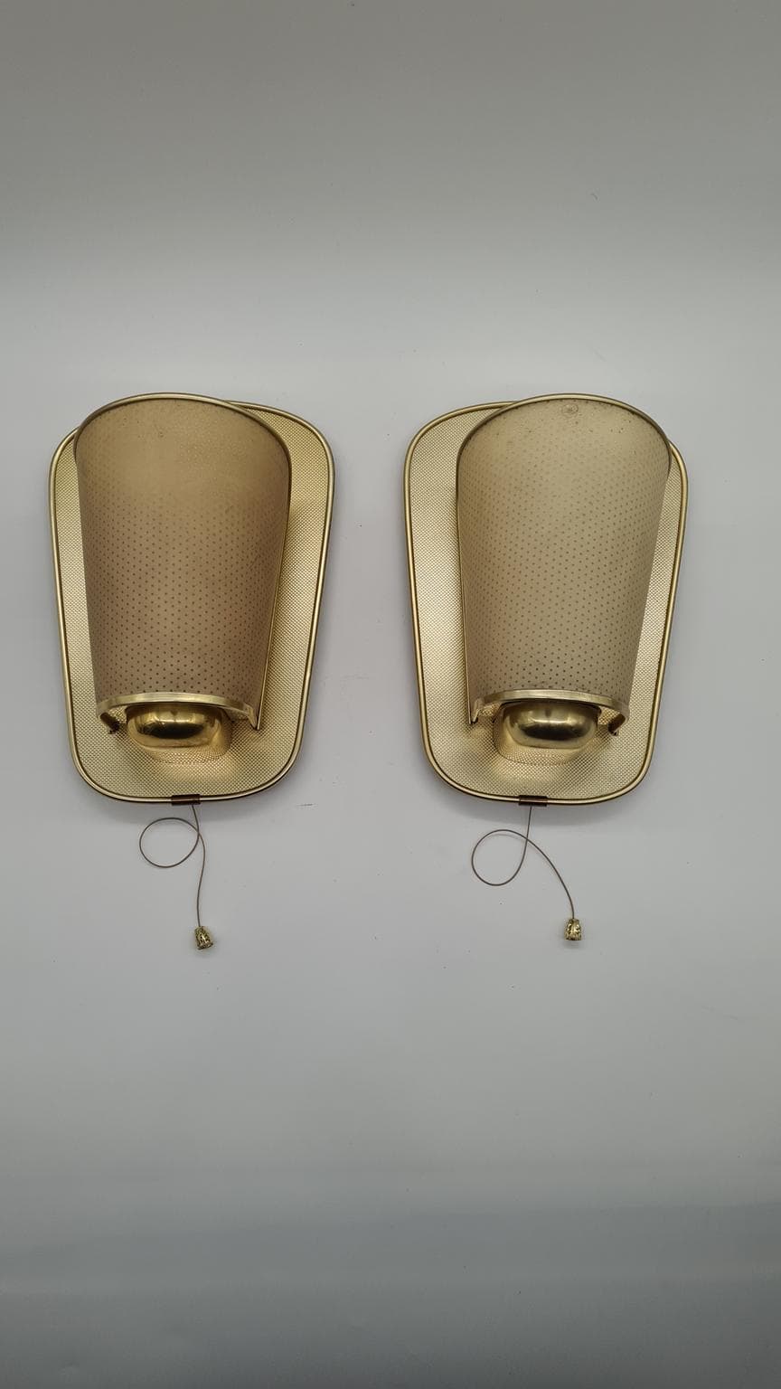 Para kinkietów Nr 430, złoty, metal plastik, Erco Leuchten, Niemcy, lata 60. - 157928