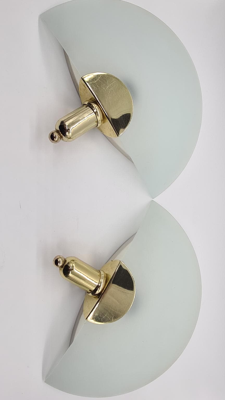 Para kinkietów KEWA, szkło białe matowe, mosiądz, Polska, lata 60. - 157976