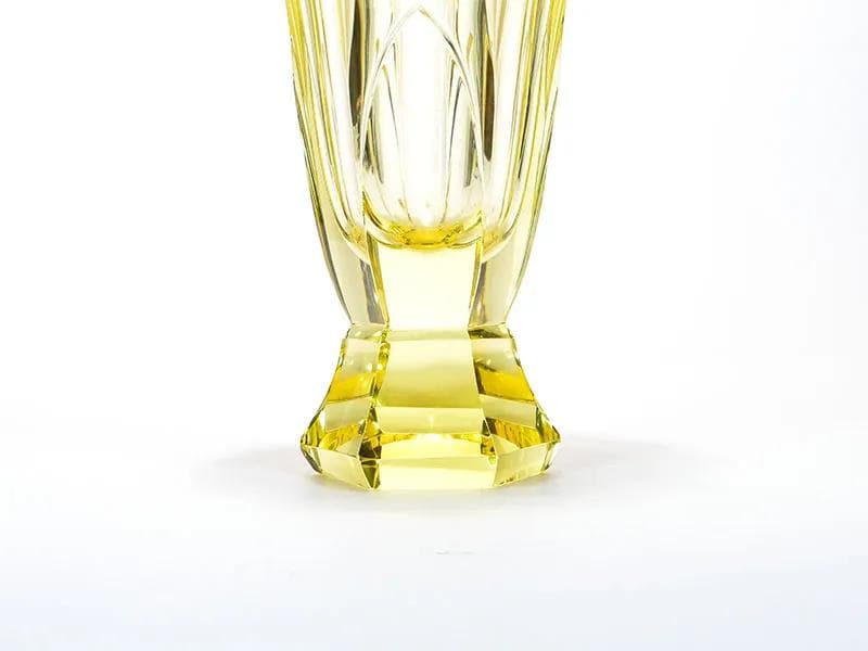 Wazon Art Deco, kryształ żółty, proj. R. Hlouszek, Czechy, początek XX w. - 10027