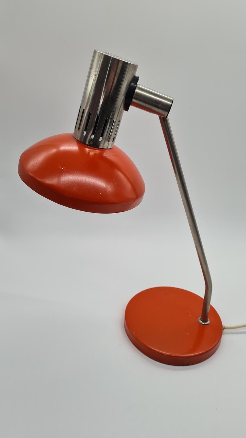 Table lamp, red metal, Aka Leuchten, Germany, 1970s. - 158221