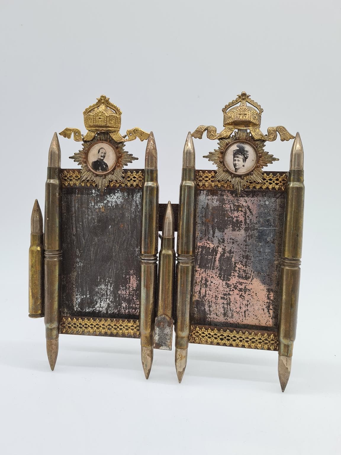 Photo frame trench art, golden brass, Germany, early 20th c. - 158281