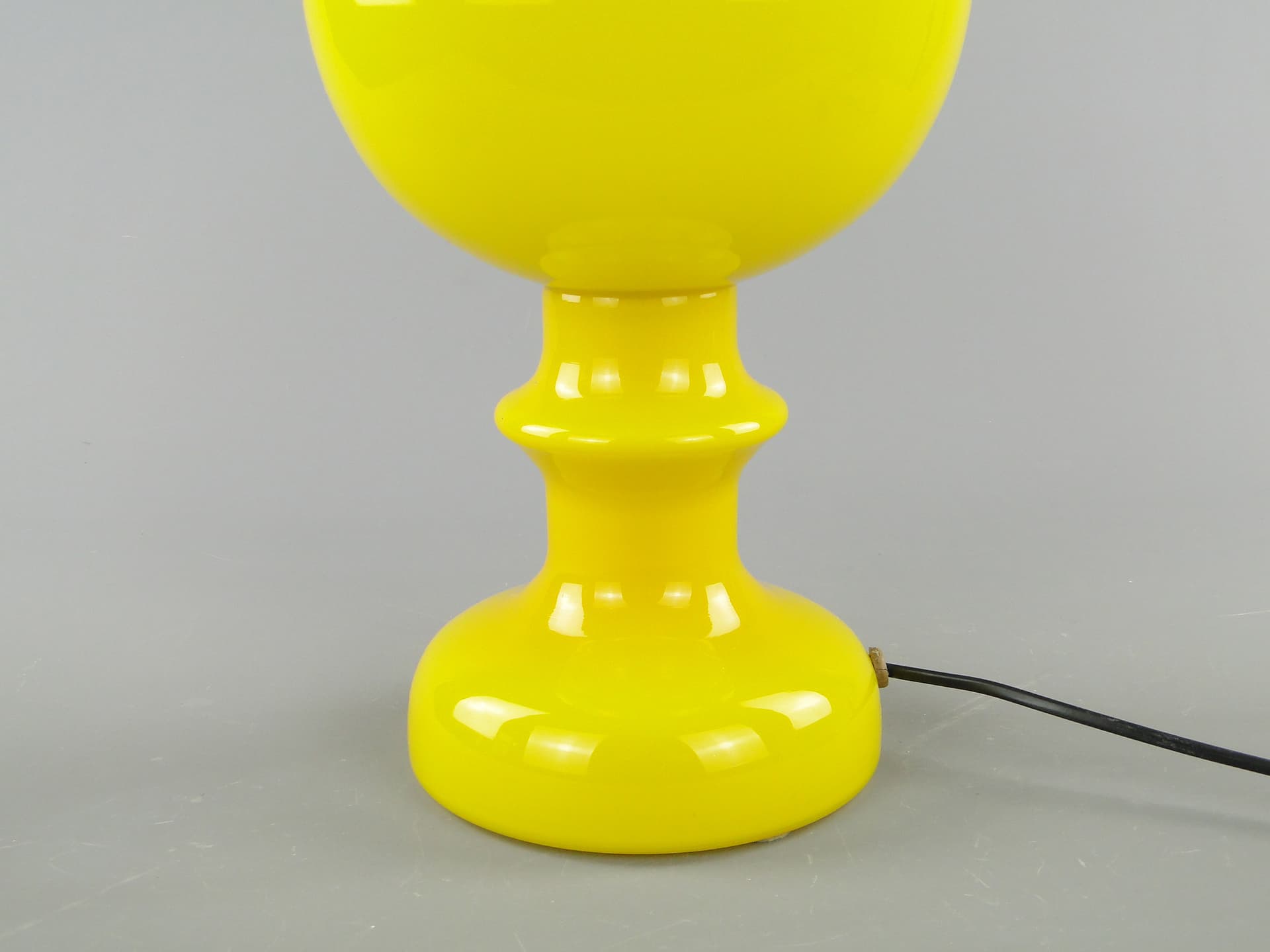 Lampa stołowa, żółty, szkło, Zaos, Polska, lata 70. - 158471