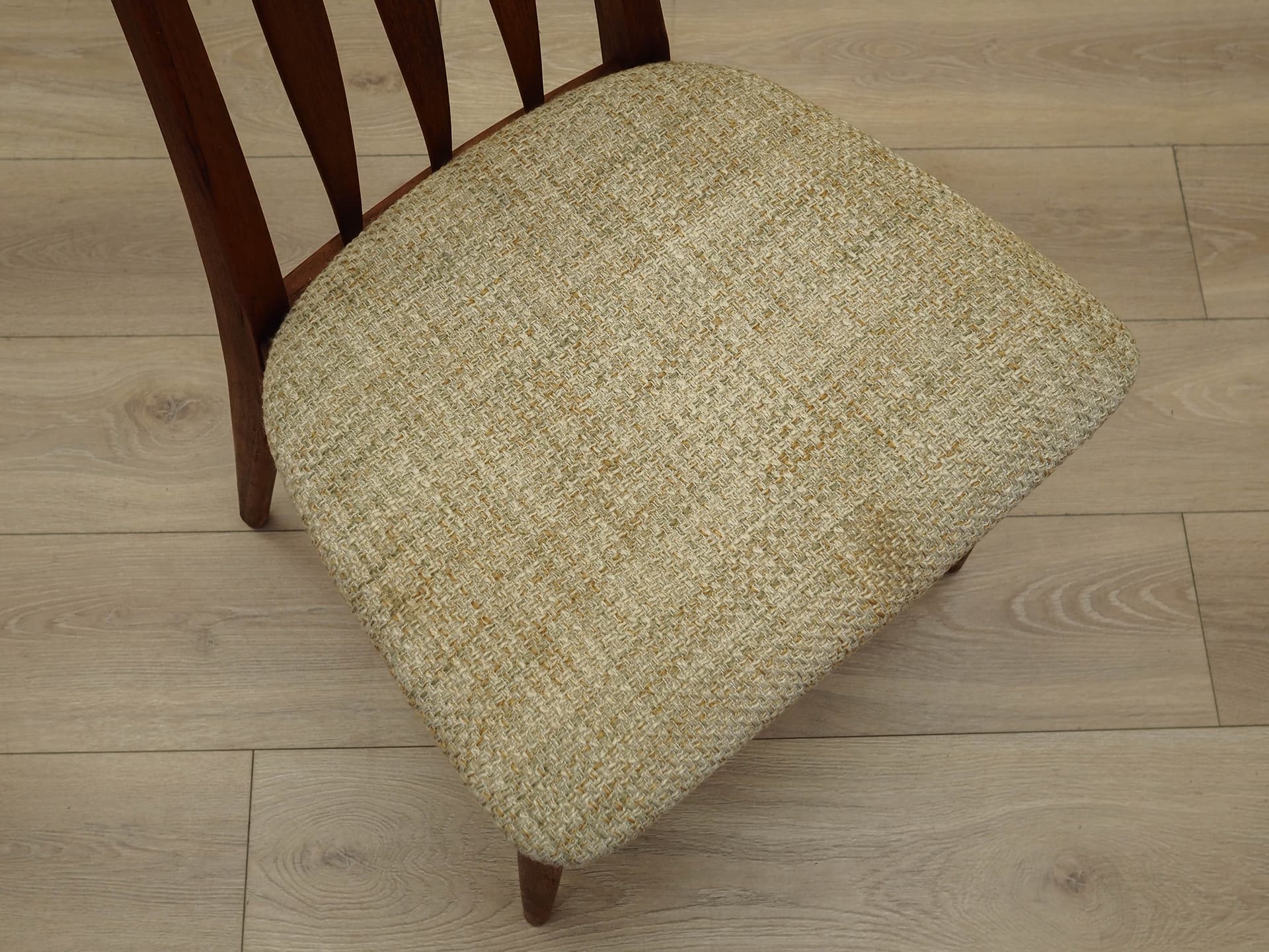 Krzesło Eva, teak brązowy, tkanina beżowa, proj. N. Koefoed, Dania, lata 60. - 158663