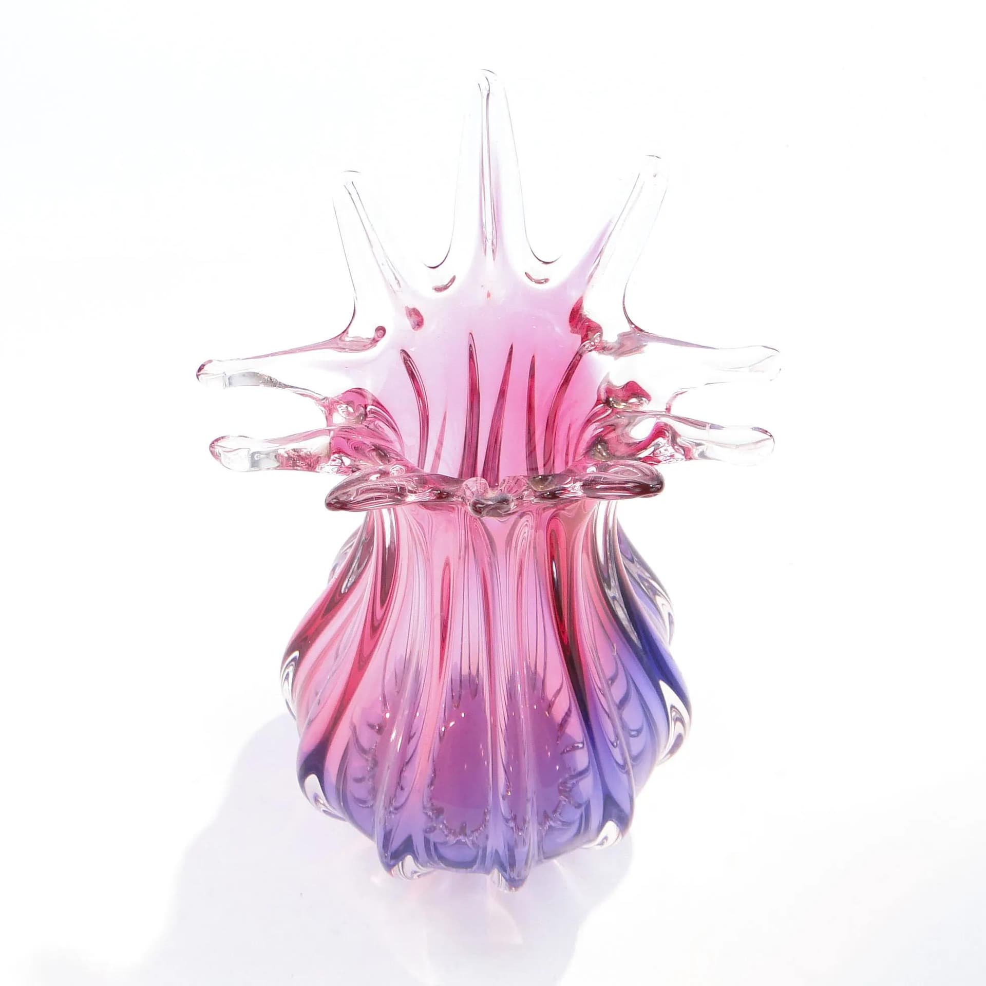 Vase Mandruzatto, pink violet, crystal, Murano, Italy, 1950s. - 10182