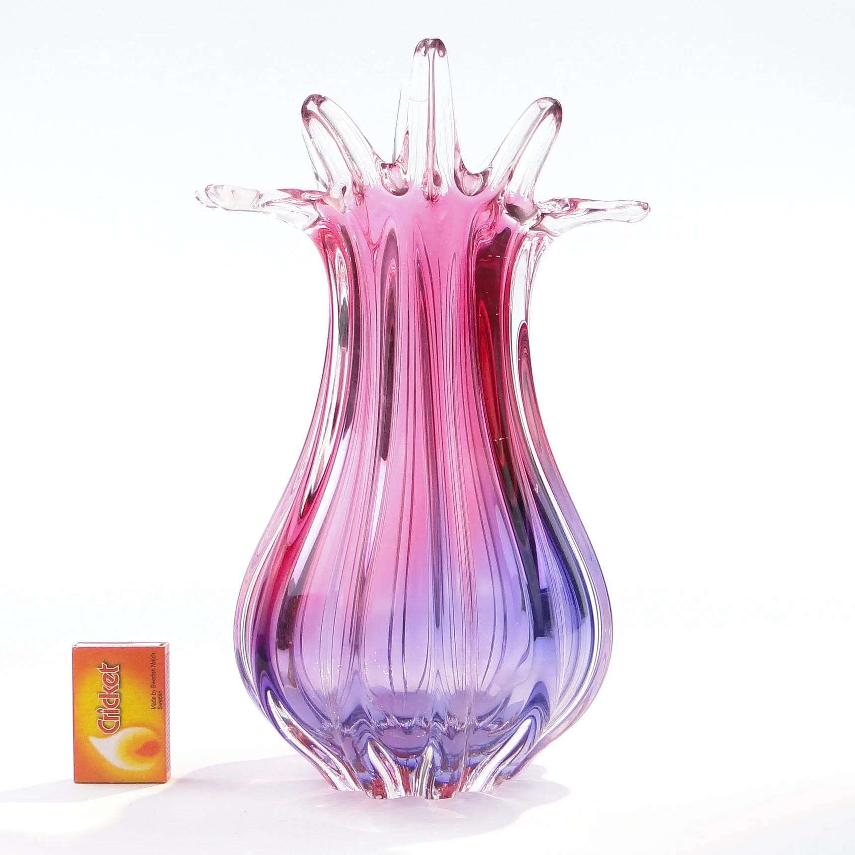Vase Mandruzatto, pink violet, crystal, Murano, Italy, 1950s. - 10181