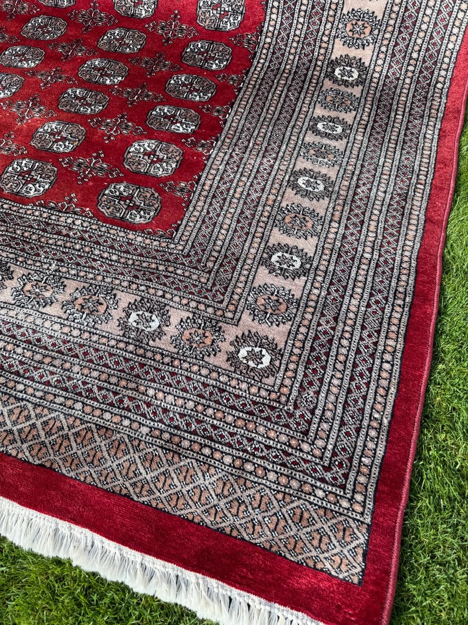 Rug Buchara, red, Kashmiri wool, Pakistan, 1990s. - 158872