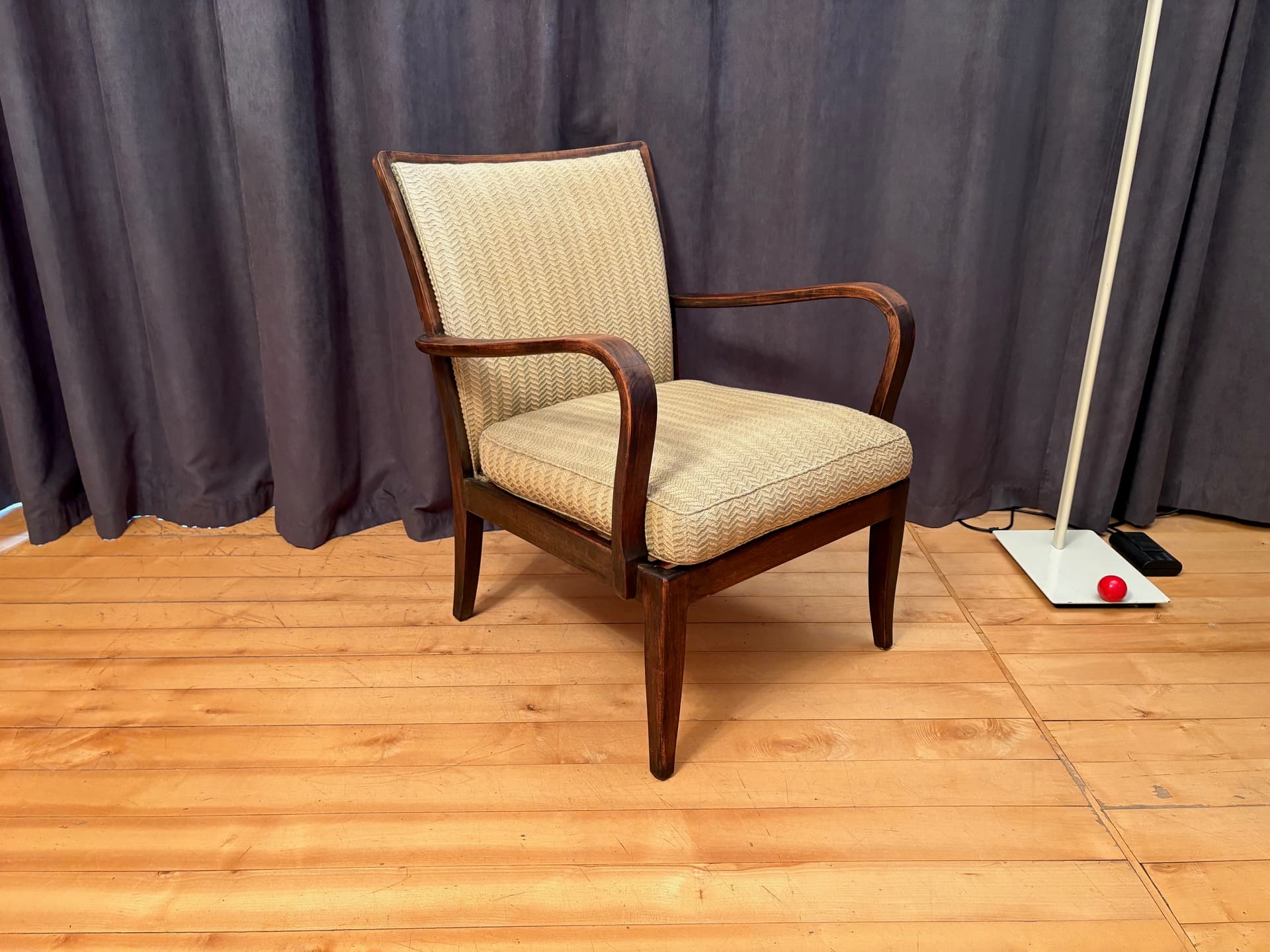 Armchair Knoll Antimott, light brown wood, by W. Knoll, Walter Knoll / Wilhelm Knoll, Germany, 1950s. - 158982