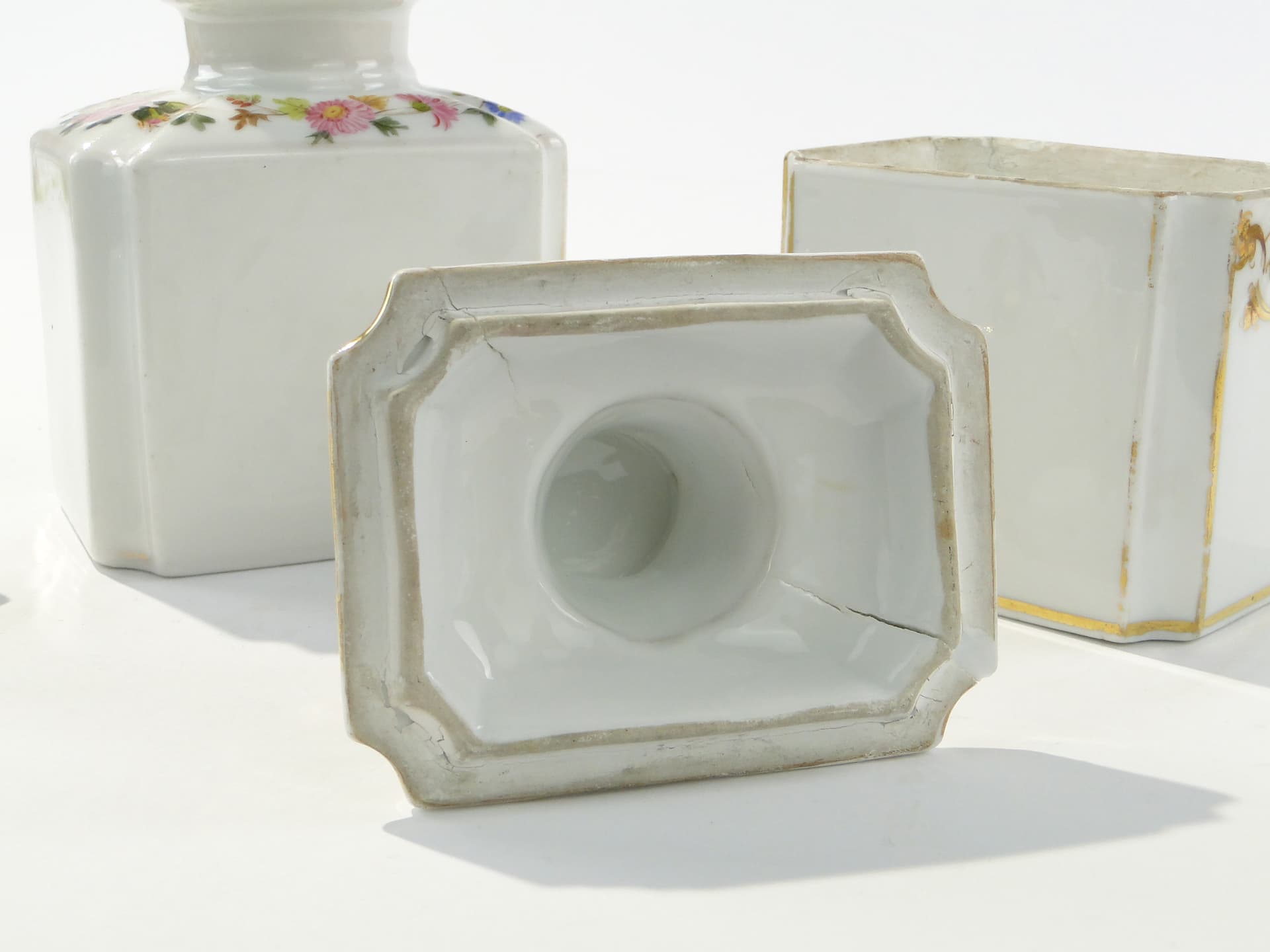 Porcelanowe herbatnice Francja XIX wiek - 159079