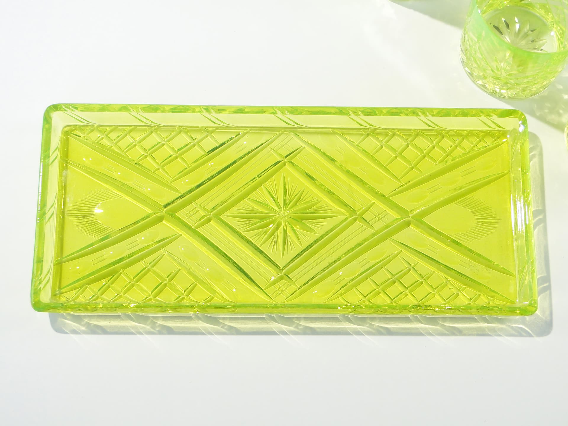 Zestaw do alkoholu, karafka i szklanki szkło uranowe - 159303