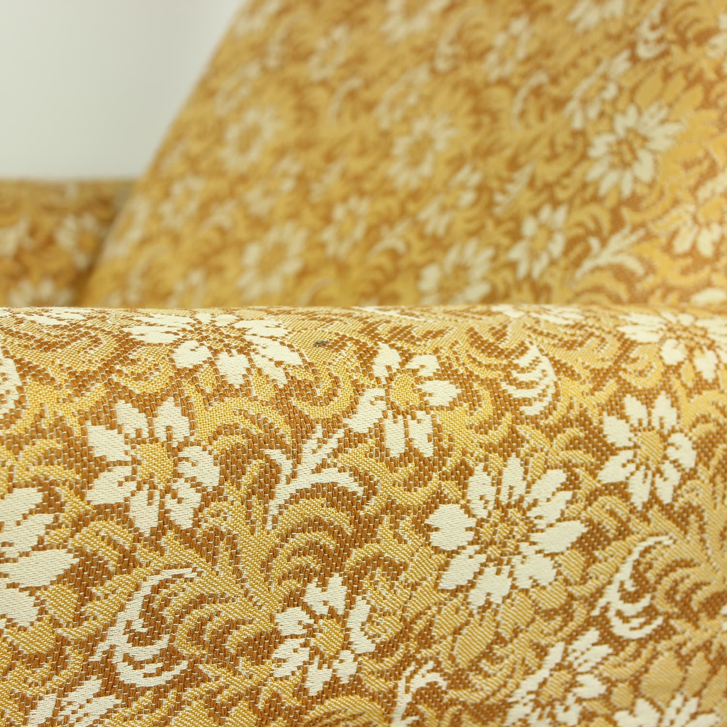 Fotel wingchair żółty, TON, Czechosłowacja, lata 60. - 159435