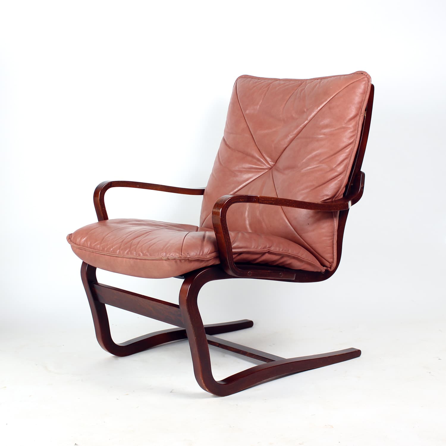 Armchair, modernist, pink natural leather, walnut, J.M. Birking & Co., Denmark, 1970s. - 159443