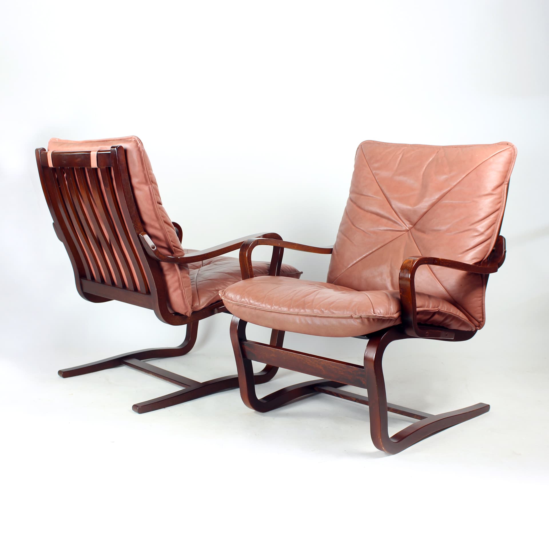 Armchair, modernist, pink natural leather, walnut, J.M. Birking & Co., Denmark, 1970s. - 159452