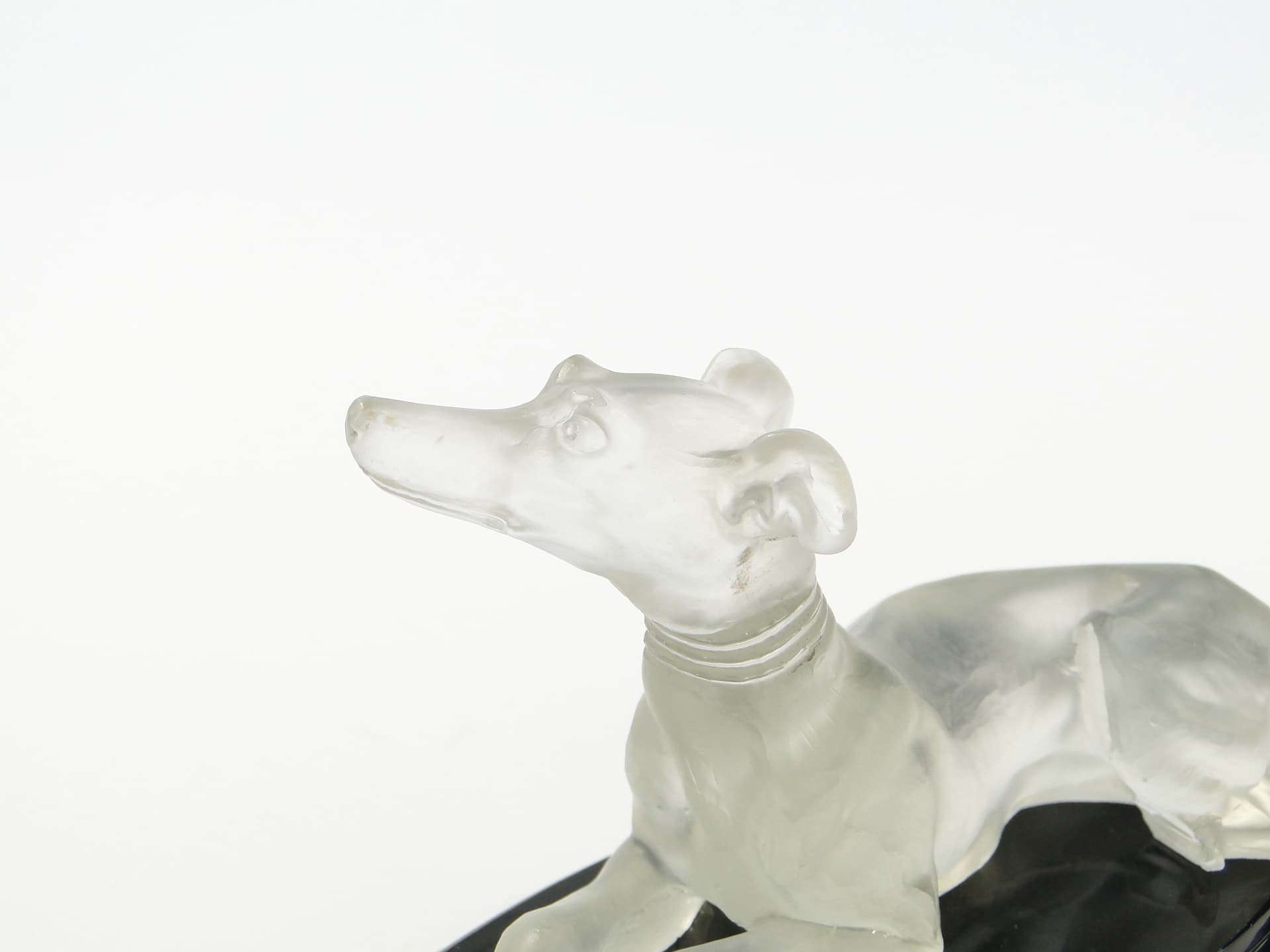 Szklana figura pieska - 159574