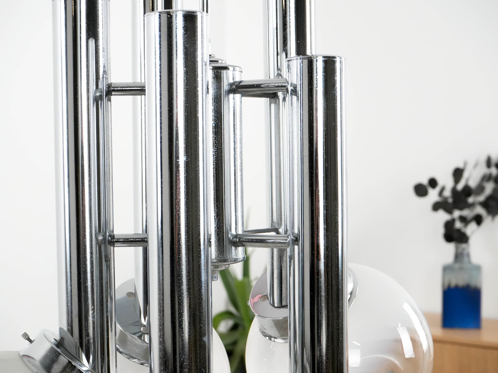 Żyrandol, chromowany metal, szkło dymione, Włochy, lata 70. - 159694