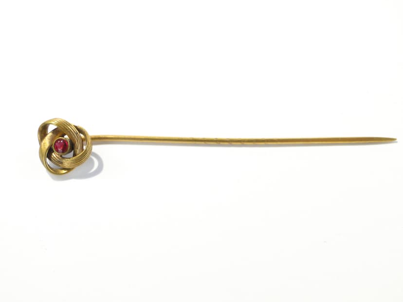 Szpilka dekoracyjna z przełomu wieku XIX i XX