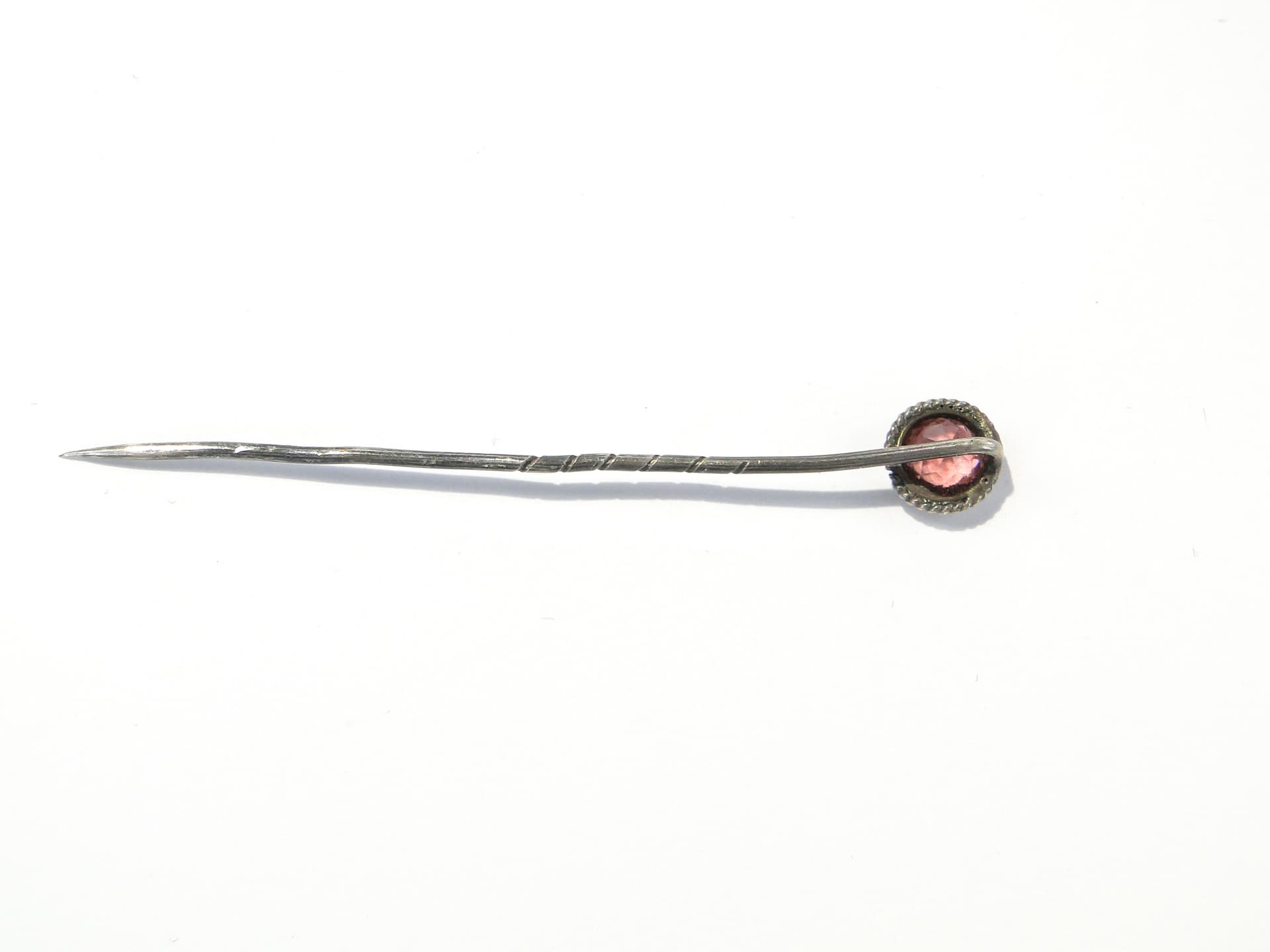 Szpilka dekoracyjna z przełomu wieku XIX i XX - 159737