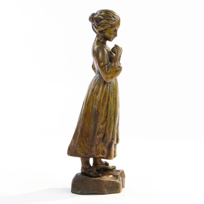 Figura kobiety, brąz ciemny, art. K. Loder, Szwajcaria, początek XX w. - 10106