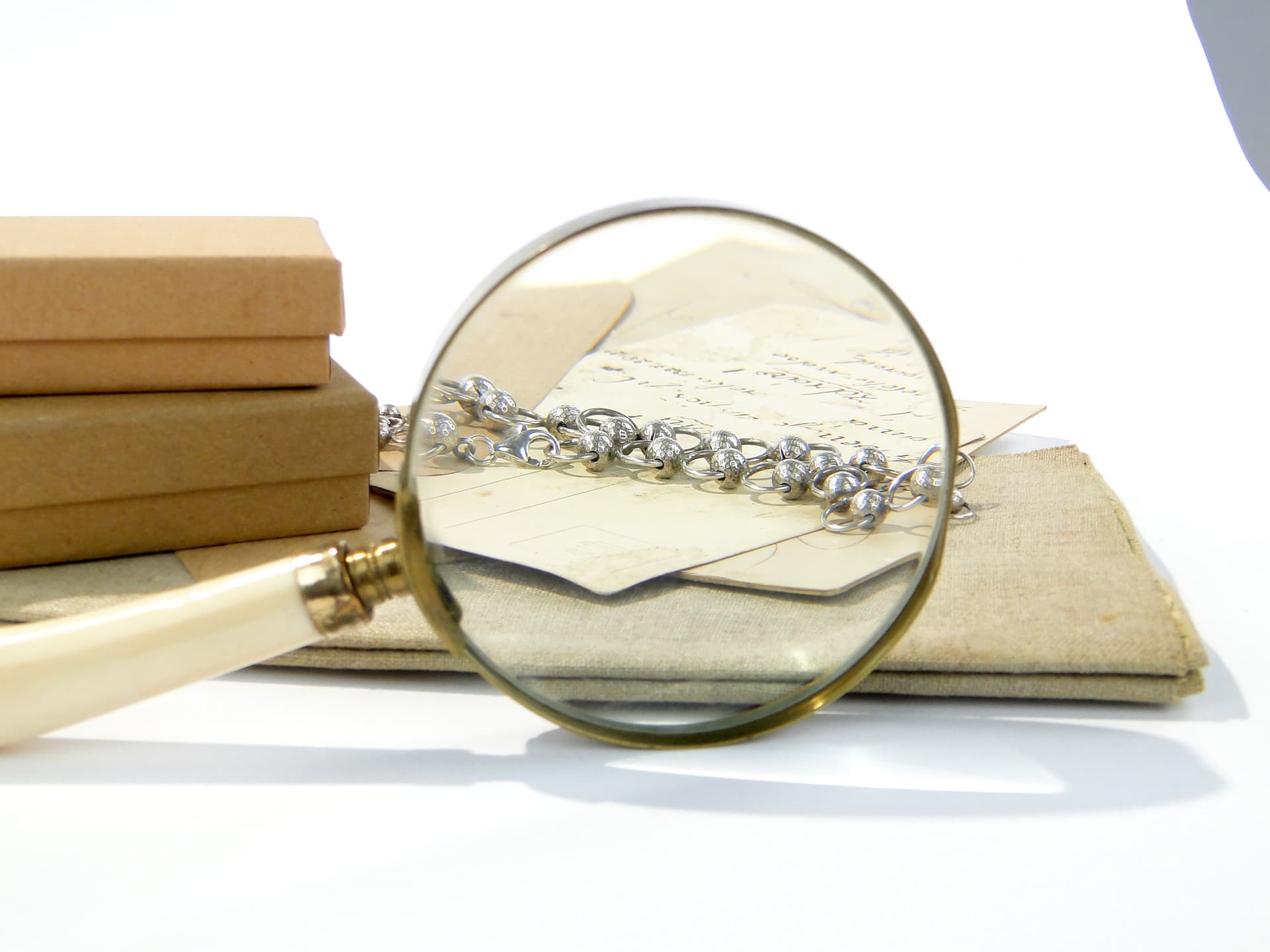 Desk Magnifier, Art Deco, golden brass, ivory-effect handle, 1950s - 159888