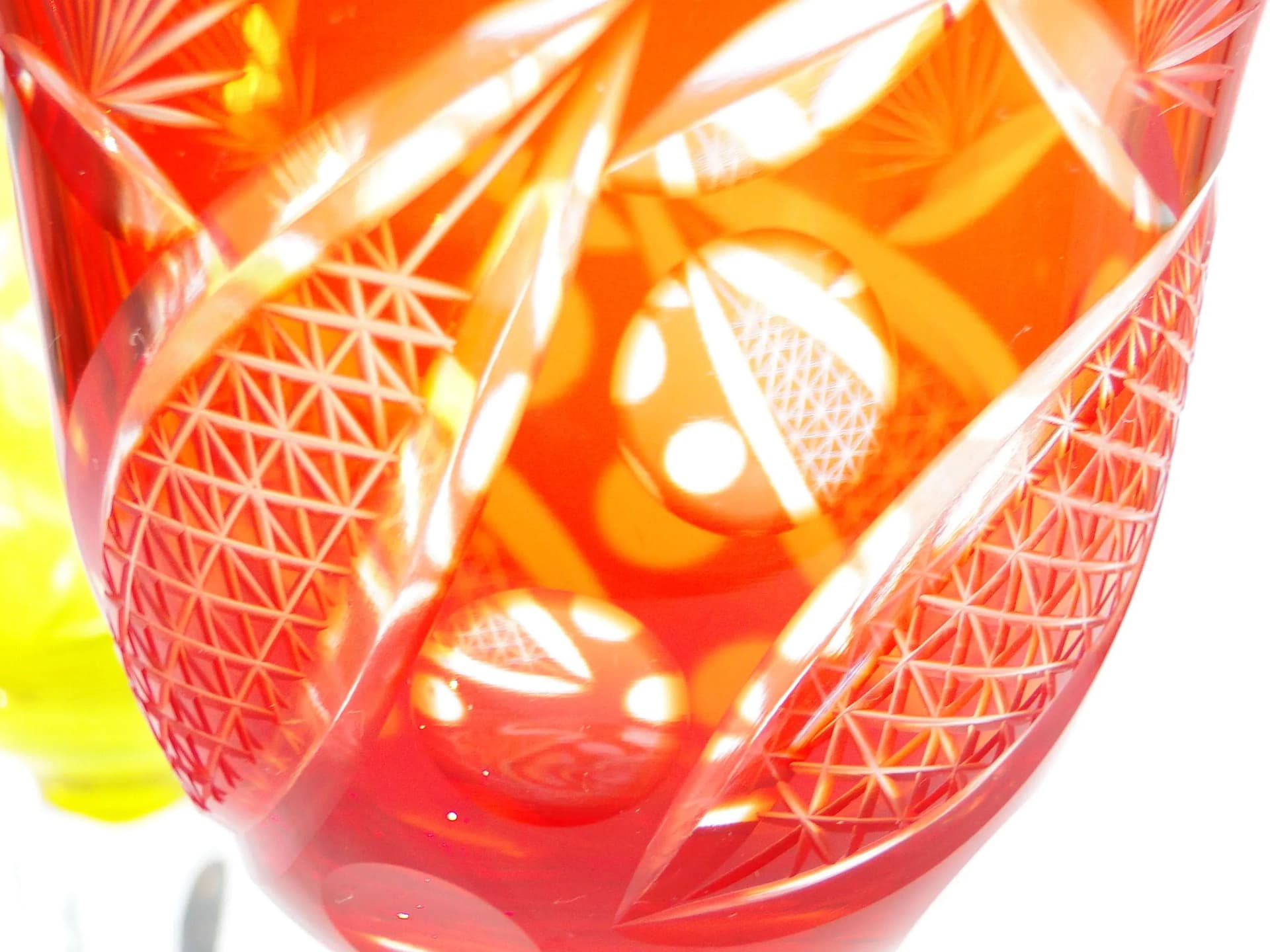 Para kielichów do wina, kryształ żółty i pomarańczowy, Huta Józefina, Polska, lata 30. - 10255