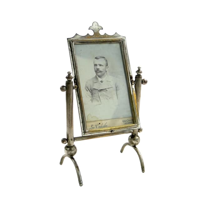 Photo Frame Art Nouveau, silver nickel-plated brass, early 20th c. - DIMENSION