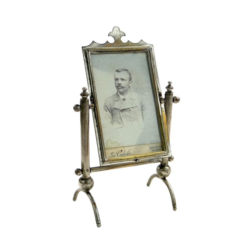 Photo Frame Art Nouveau, silver nickel-plated brass, early 20th c.