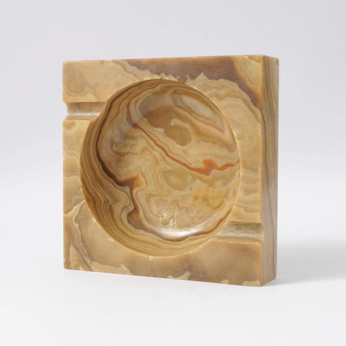 Bowl, brown onyx, Italy, 1970s. - 160541