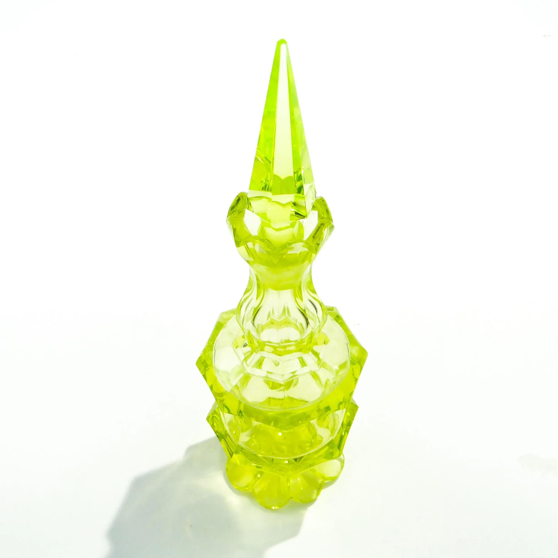 Decanter Biedermeier, green uranium glass, Austria, 1830s. - 160693