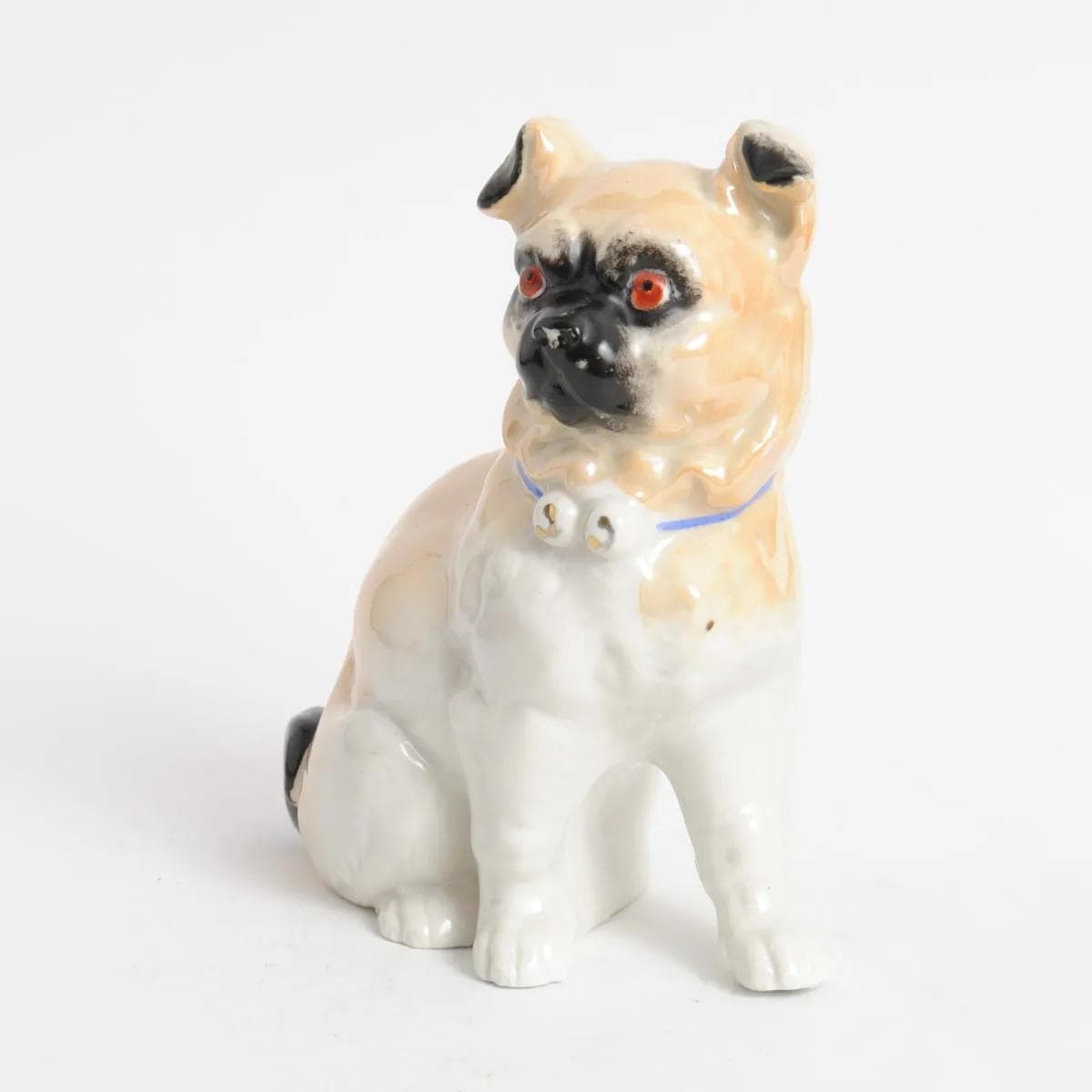 Pug figurine, ivory, porcelain, Germany, early 20th c. - 160269