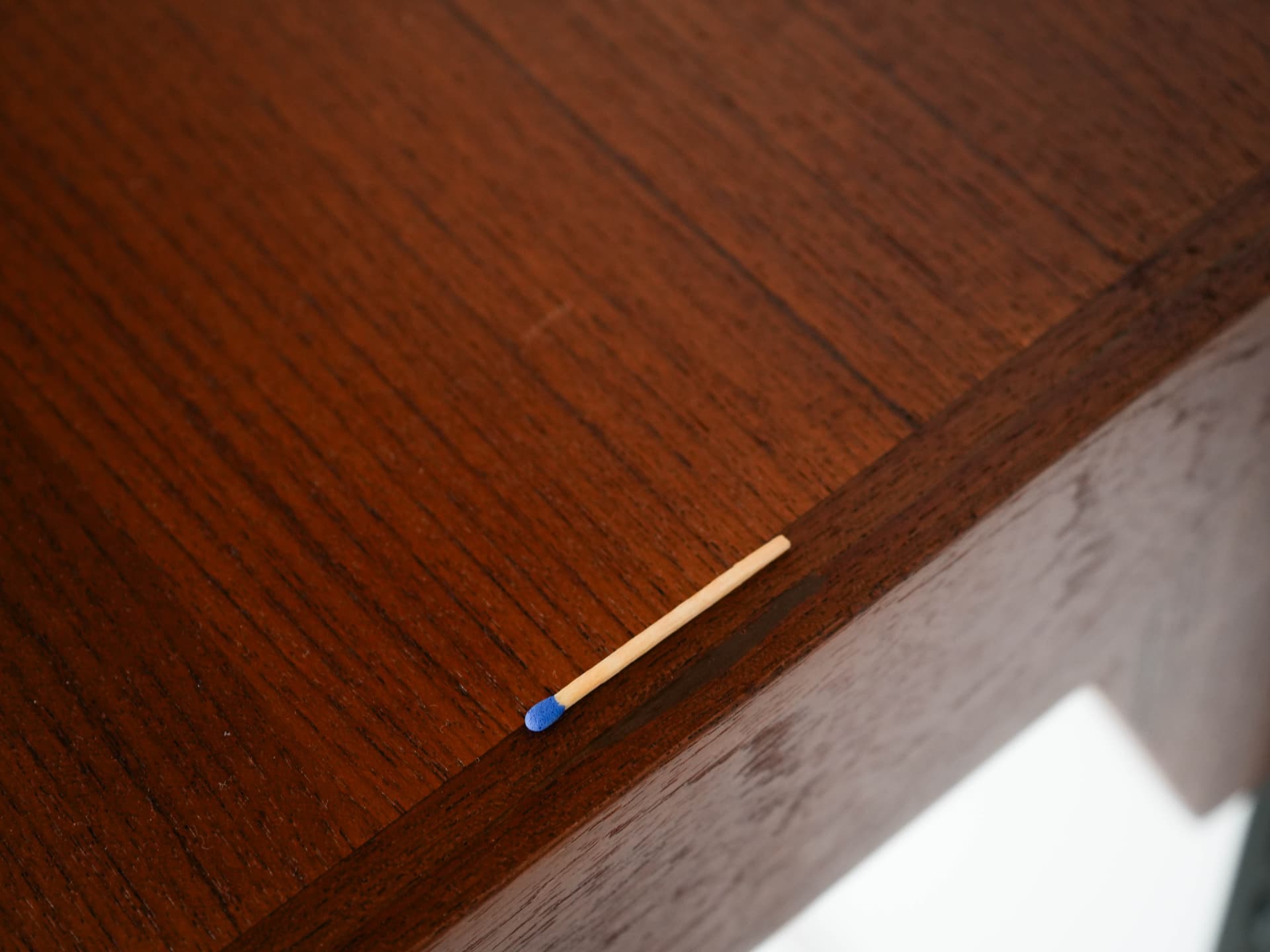 Regał systemowy, teak brązowy, metal czarny, proj. K. Kristiansen, Dania, lata 60. - 160862