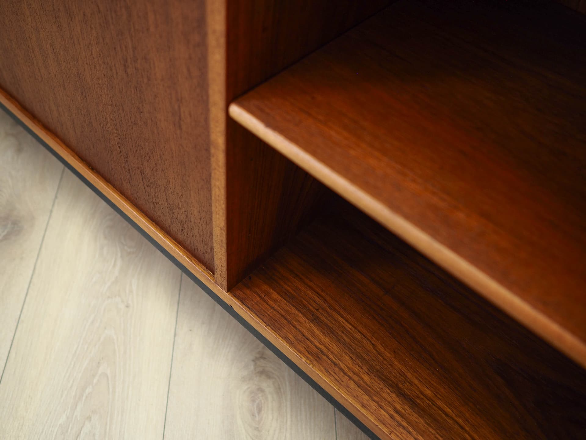 Bookcase, brown teak, Denmark, 1970s. - 161192
