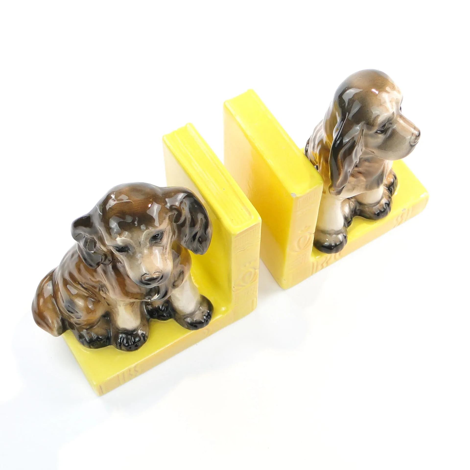 Pair of bookends, Art Deco, yellow ceramics, Czechoslovakia, 1930s. - 10286