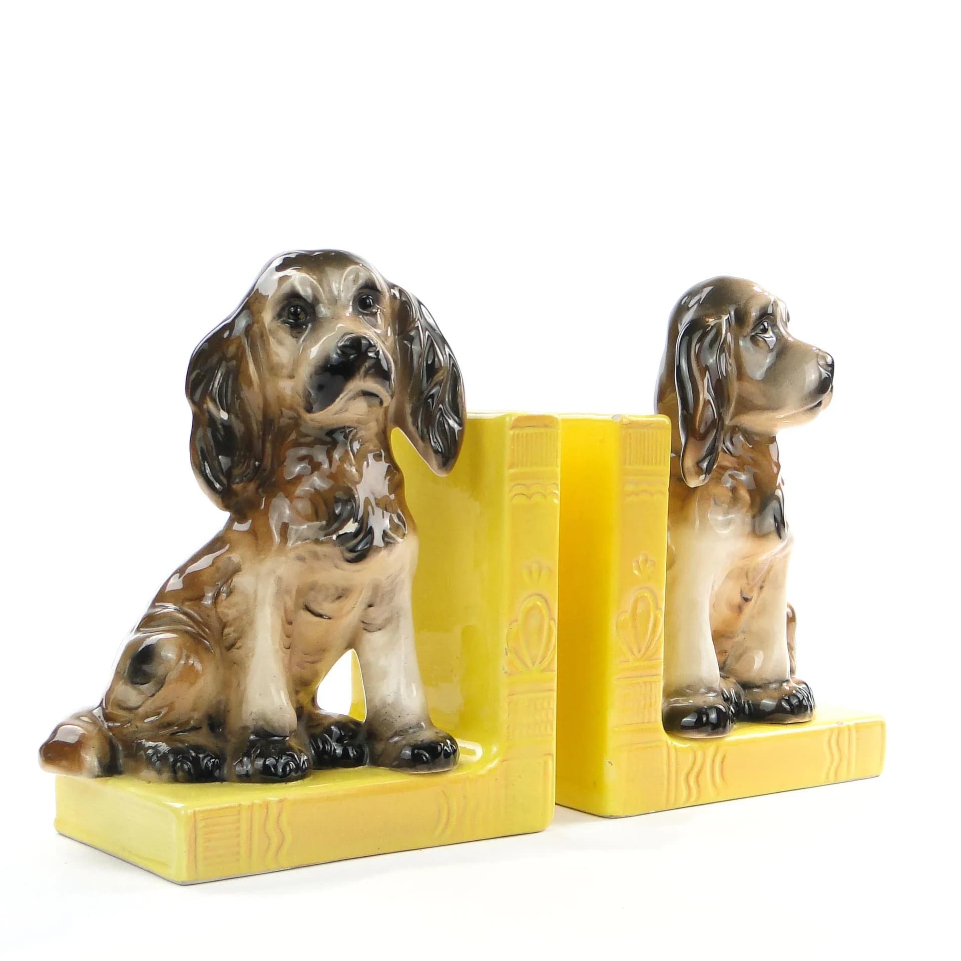 Pair of bookends, Art Deco, yellow ceramics, Czechoslovakia, 1930s. - 10285