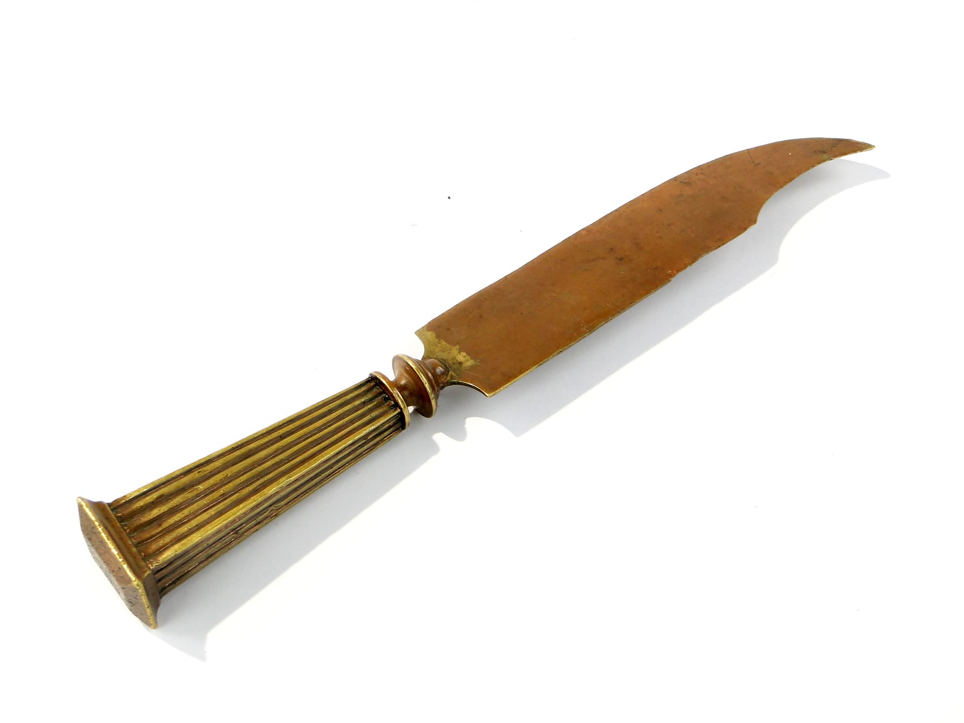 Eklektyczny nóż do listów Art deco o formie sztyletu - 161255