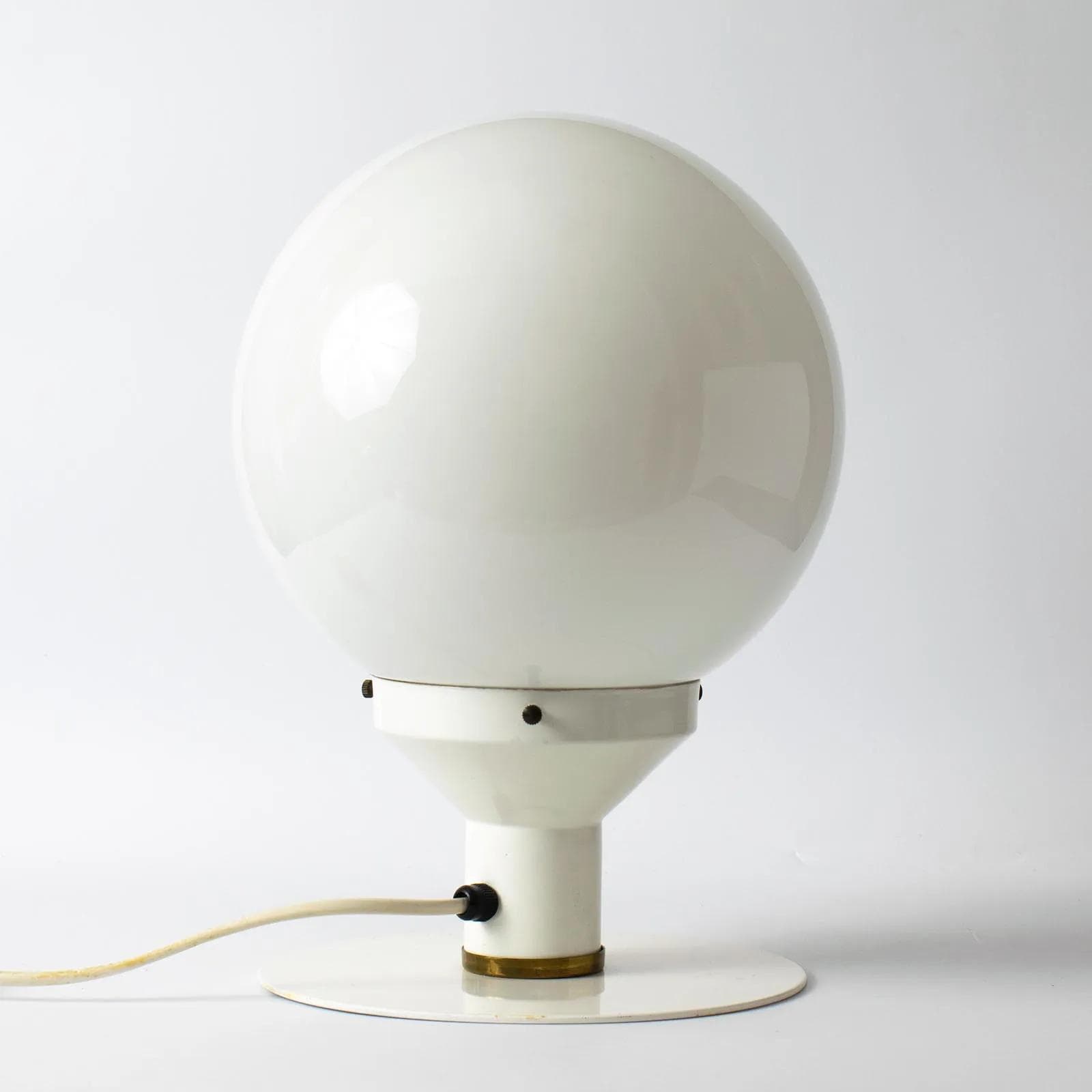 Table lamp, white, painted steel, milk glass, Computex, Poland, 1980s. - 161940