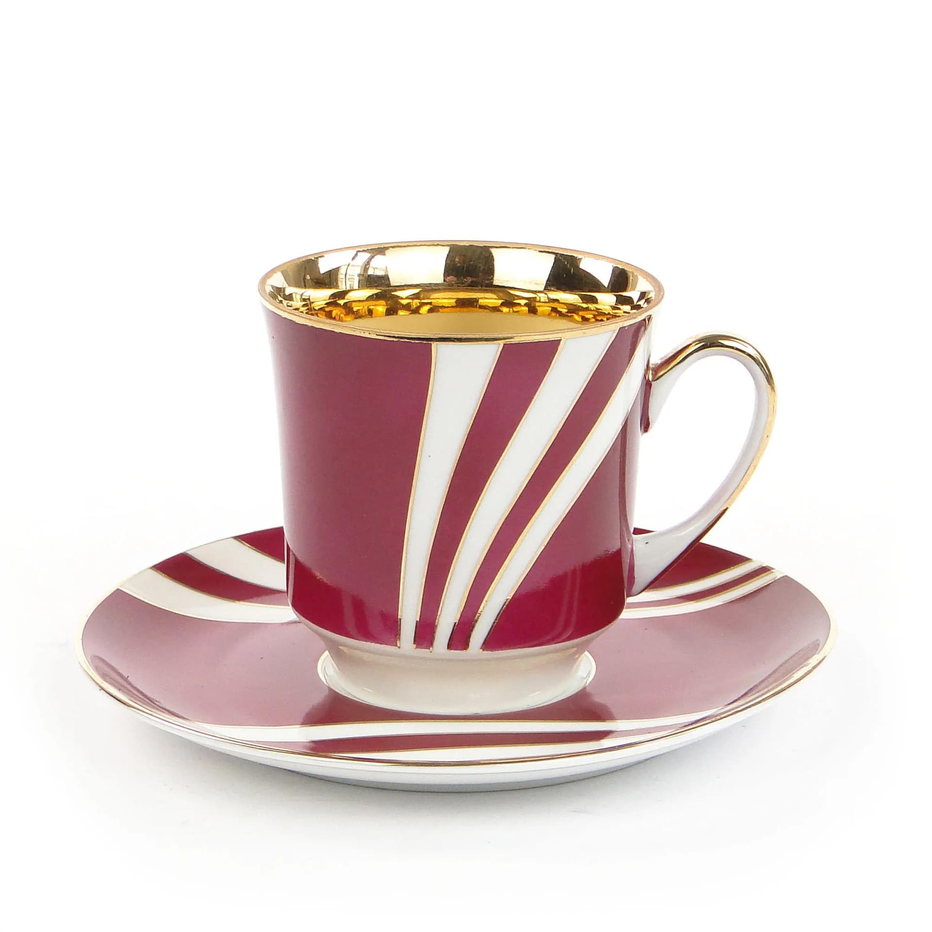 Filiżanka z spodkiem Krokus, porcelana czerwona, proj. W. Potacki, Ćmielów, Polska, lata 60. - 163793