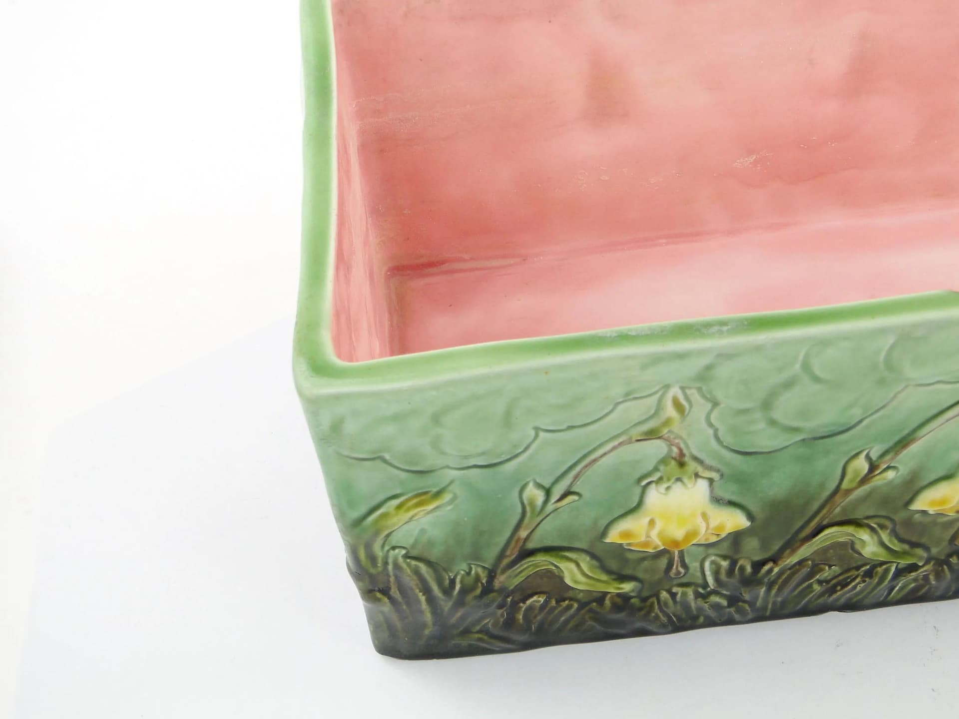 Art Nouveau jardiniere, multicolor, ceramics, Austria, early 20th c. - 10388