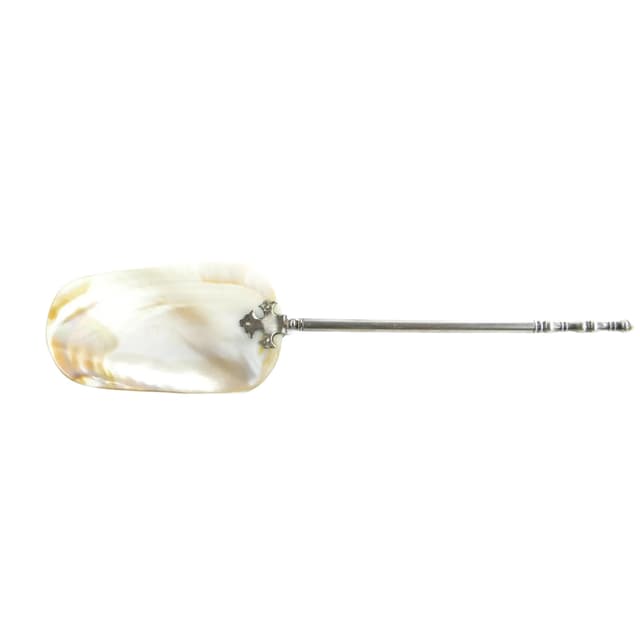 Caviar spoon, beige shell, silver-plated brass, Austria, 19th c. - DIMENSION