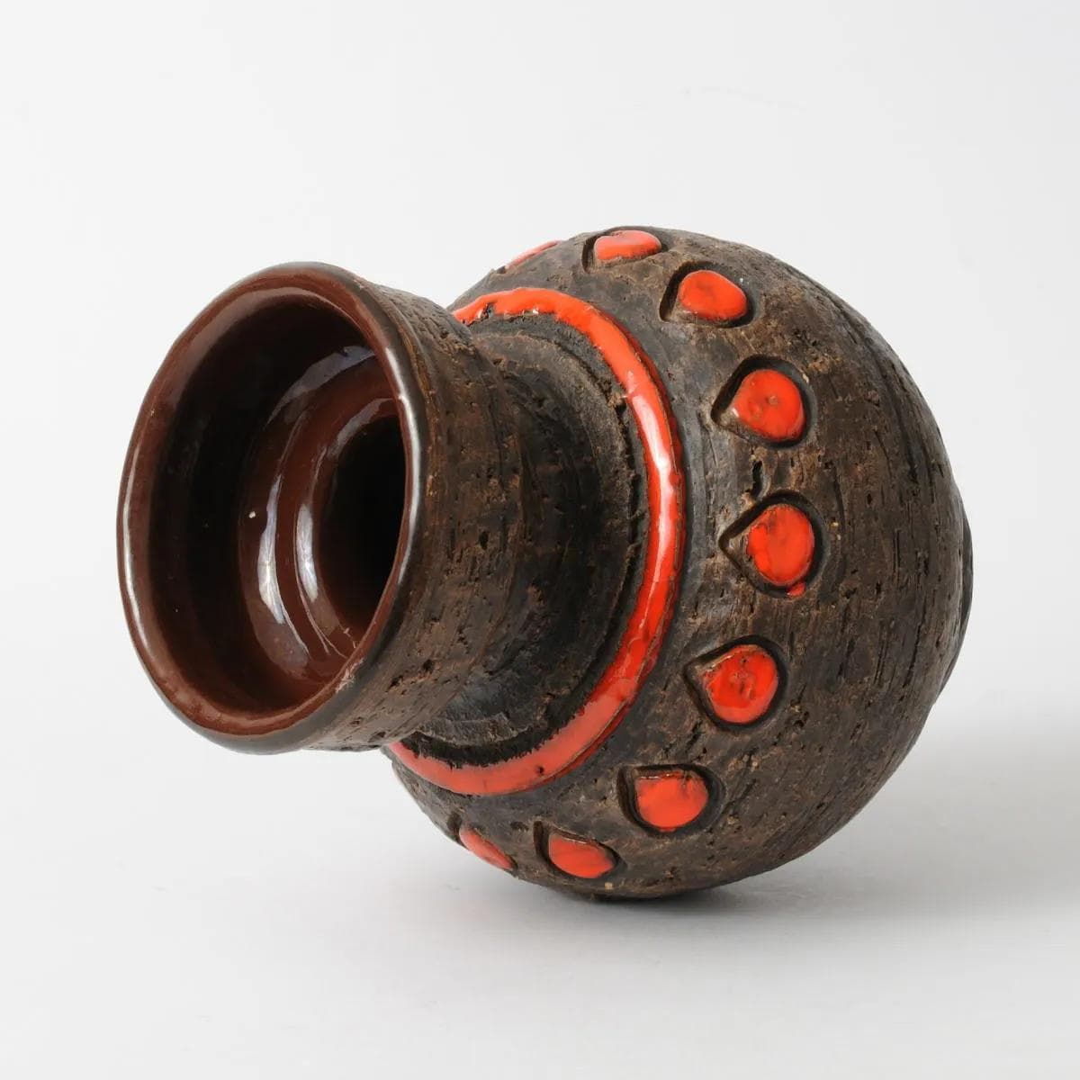 Vase, brown orange, ceramics, Italy, 1960s. - 161693